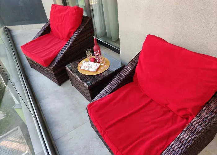 Teemo Apartment, Alezzi Apartman