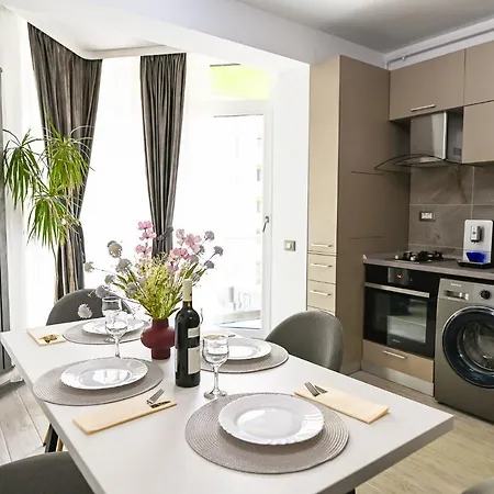 شقة Teemo Apartment, Alezzi Năvodari