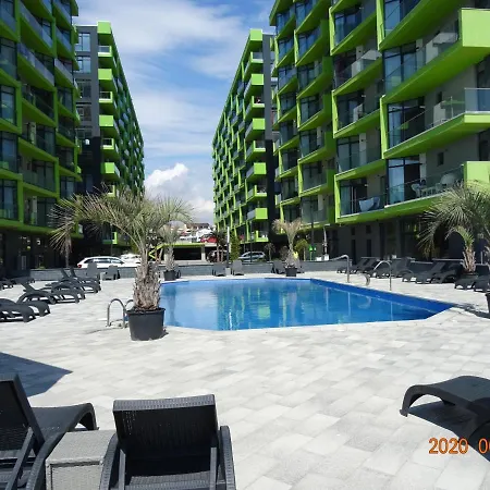 Teemo Apartment, Alezzi *