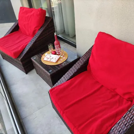 Teemo Apartment, Alezzi شقة