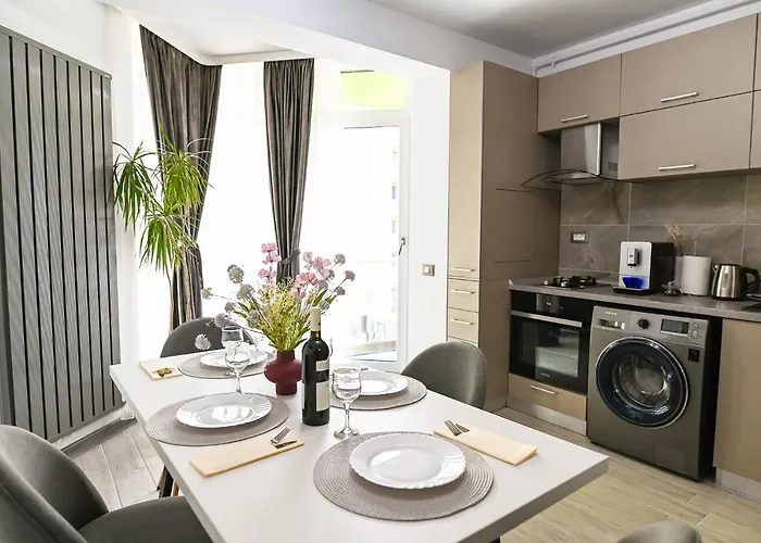 דירה Teemo Apartment, Alezzi Năvodari